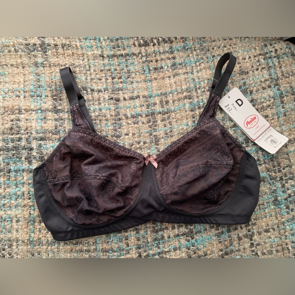 NWT Anita Post Mastectomy Bra